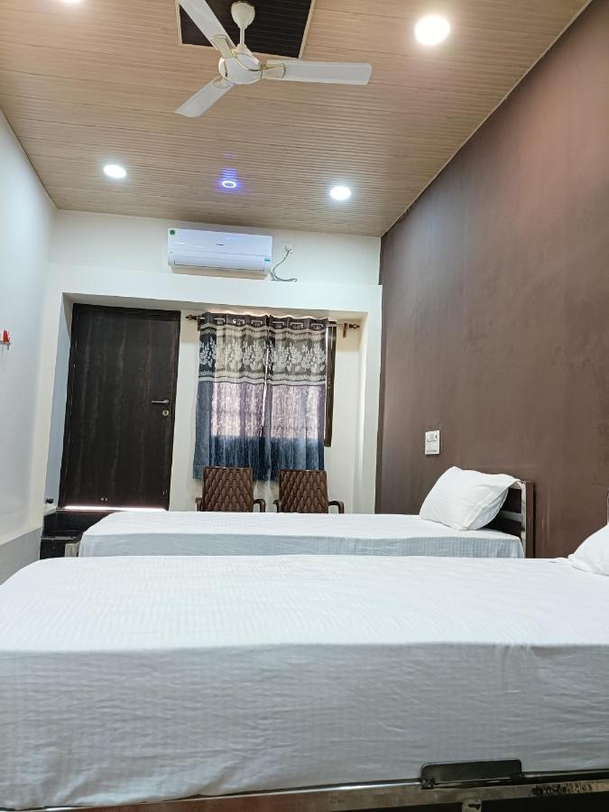 Hotel Royal Inn Satna 외부 사진