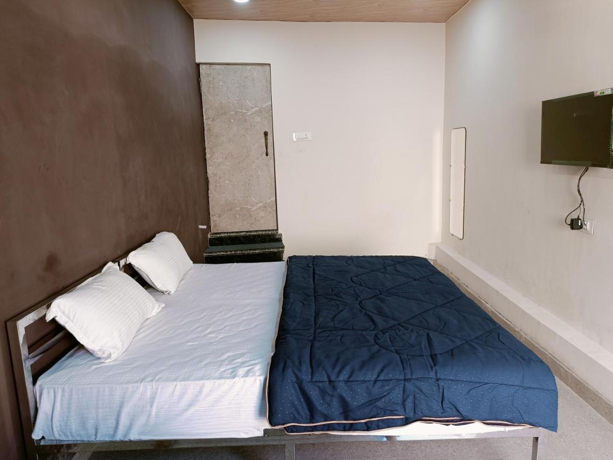 Hotel Royal Inn Satna 외부 사진
